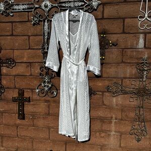 Jones New York Vintage Robe Long Slip White Satin Sheer Size L/XL 2 Piece Set